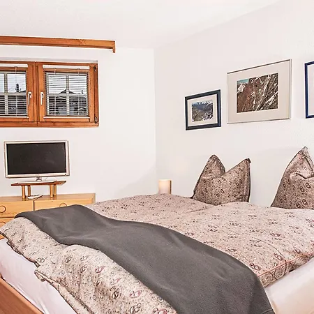 Laurin-1 By Interhome Apartment