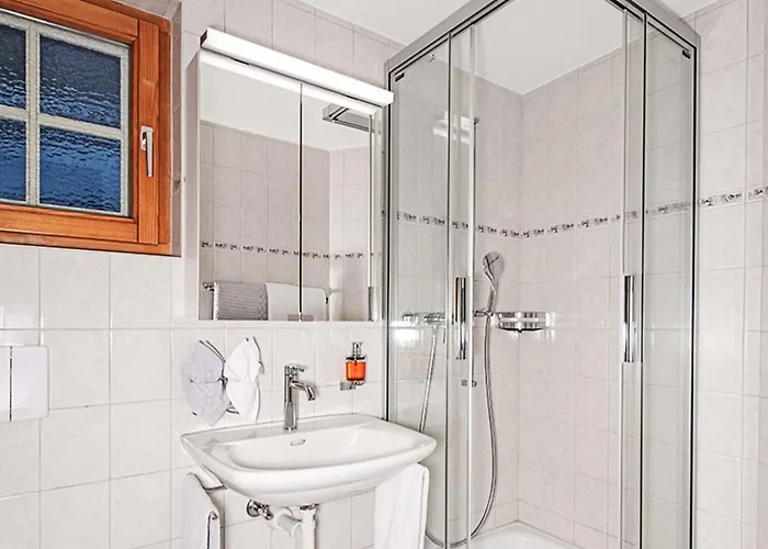 Laurin-1 By Interhome *