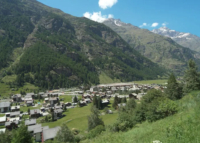 Laurin-1 By Interhome